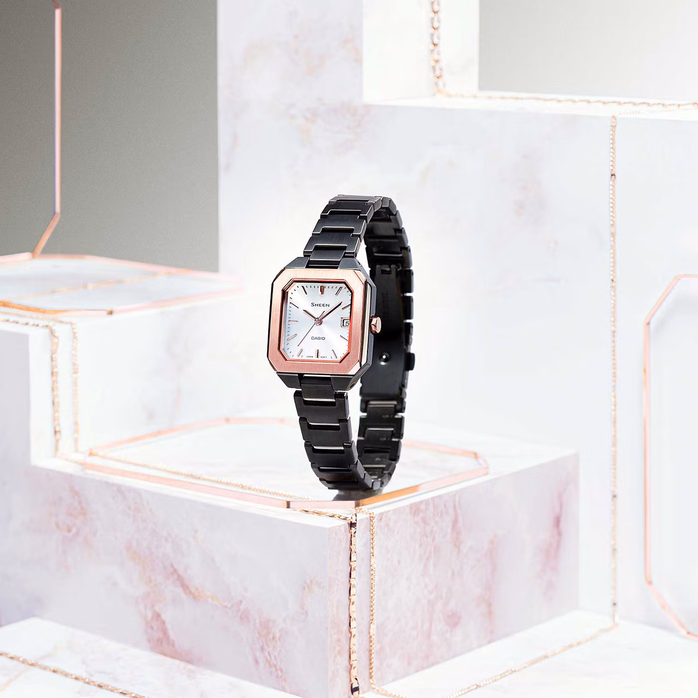 Casio SHS-4528GBD-7A