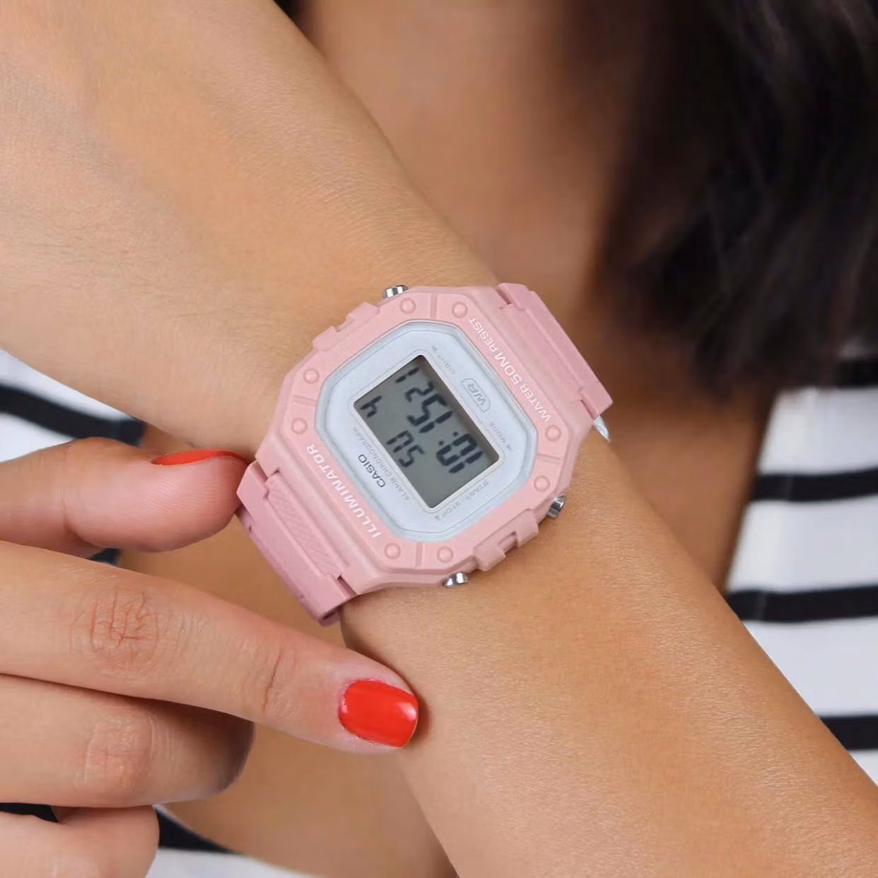 Casio W-218HC-4A