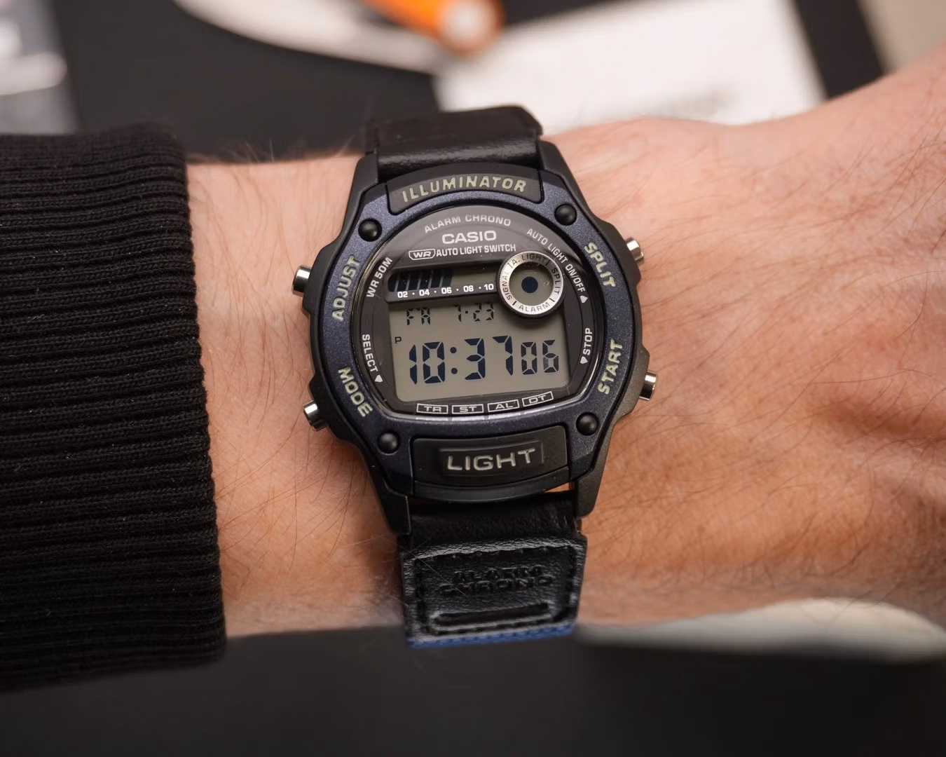 Casio W-220HF-2A