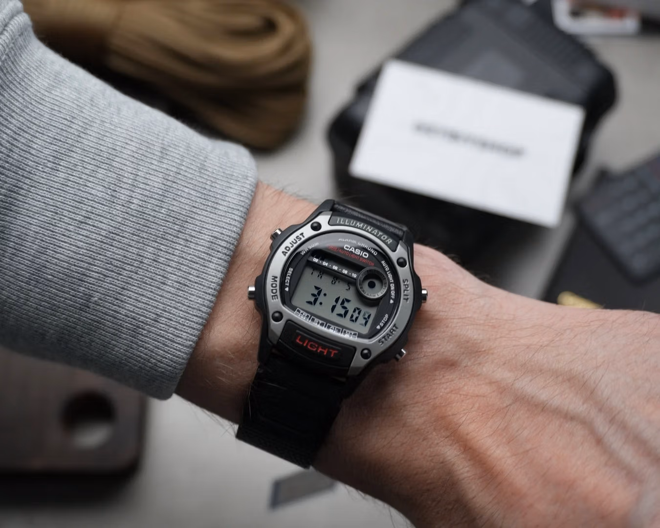 Casio W-220HF-8A