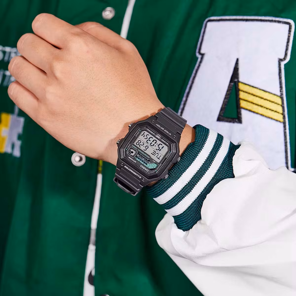 Casio WS-1600H-8AV