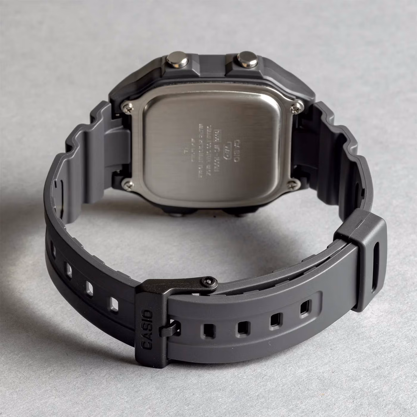 Casio WS-1600H-8AV