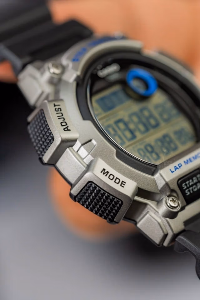 Casio WS-2100H-1A2