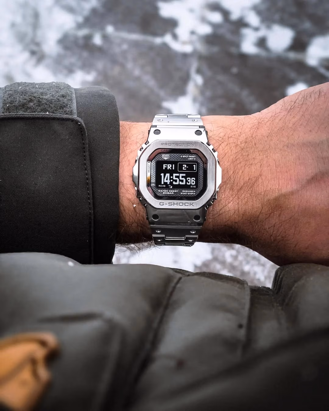 Casio GMW-BZ5000D-1